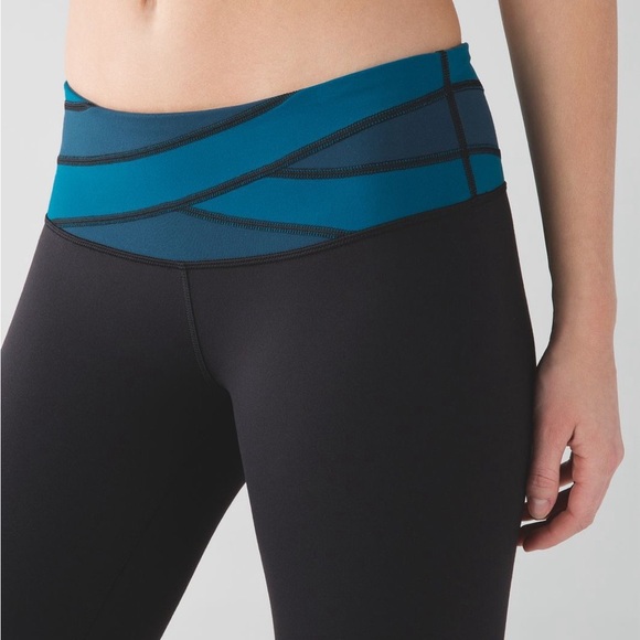 Lululemon Wunder Under Crop III Leggings Size 4 - Picture 2 of 12